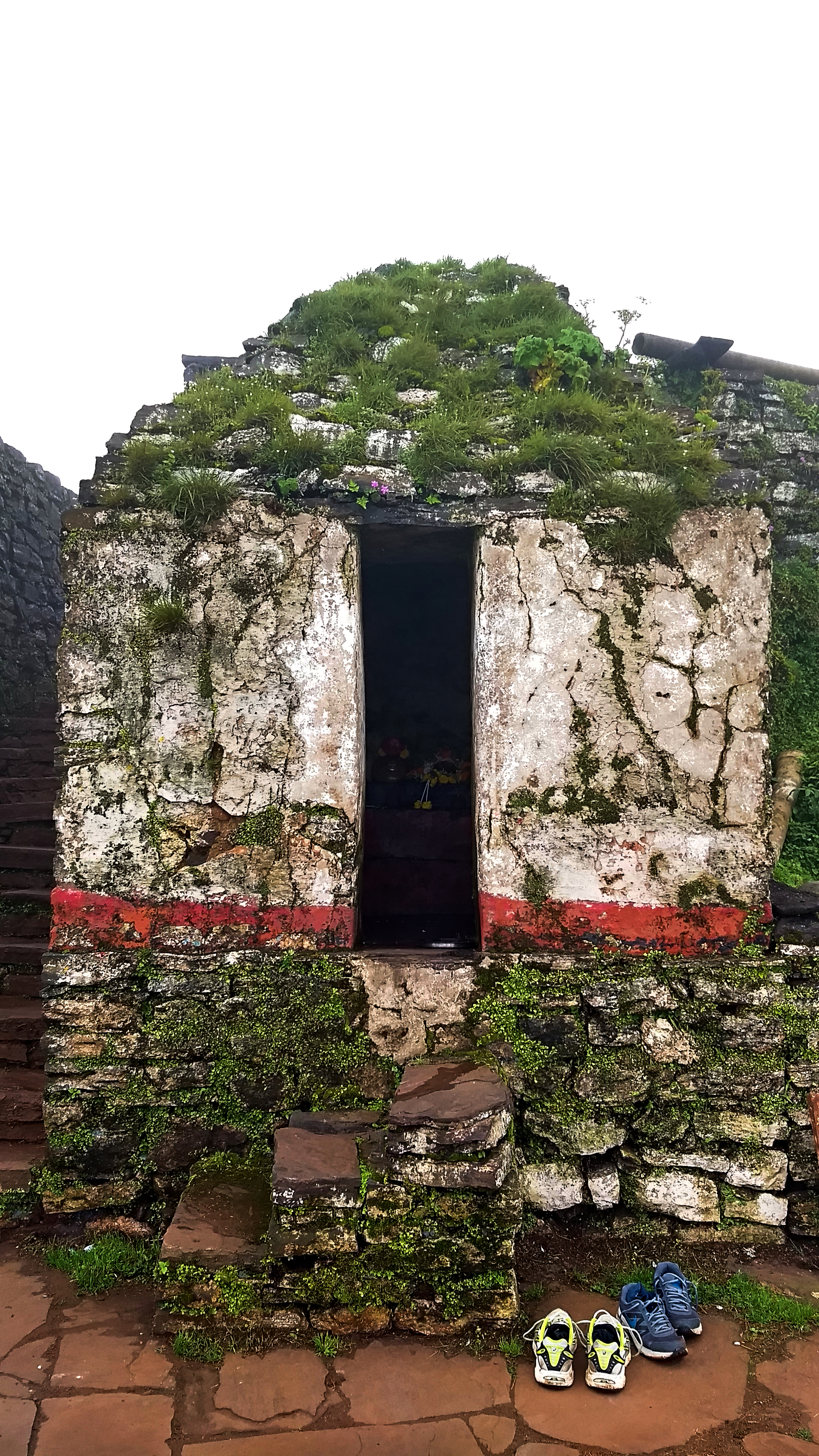 Mullayangiri Trek Temple Chikmagalur